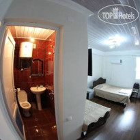 Peria Hotel