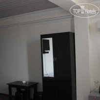 Peria Hotel