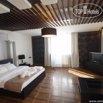 MEDUSA Boutique Hotel & Hostel 