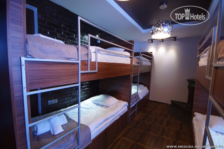 MEDUSA Boutique Hotel & Hostel