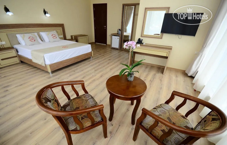 Hotel photo 725 B Hotel 3*