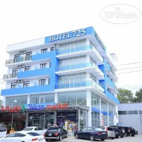725 B Hotel 