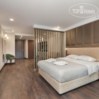 Wyn Residence