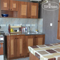 Tamari Guest House 