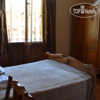 Tamari Guest House 