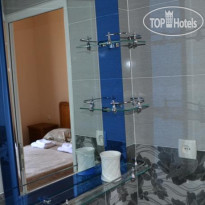 Tamari Guest House 