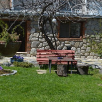 Tamari Guest House 