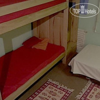White Shino Hostel 