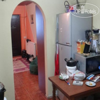Jon Joli Guest House
