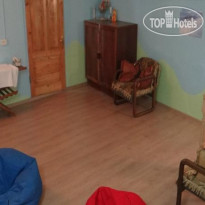 Jon Joli Guest House