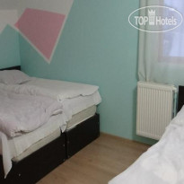 Jon Joli Guest House