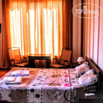 Amigo II Hotel 