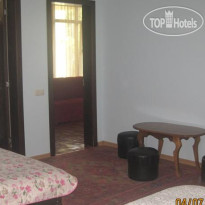 Nana Hotel 
