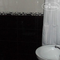 Nia Guest House