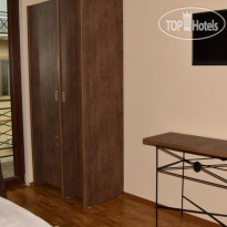 Homey Hotel 