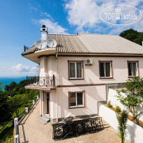 Mount Villa Kvariati