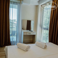 Hills Kvariati Hotel 