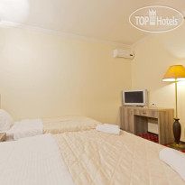Orange Hotel