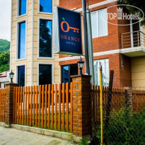 Orange Hotel 