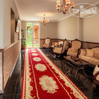 Orange Hotel