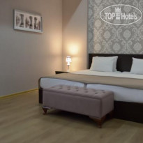 Prometheus Hotel 