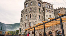 Royal Batoni Lake Resort