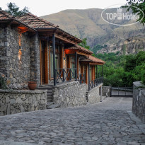Vardzia Resort 
