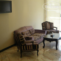 Delmon Hotel Suites
