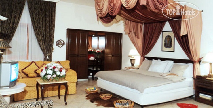 Hotel photo Rotana Hotel 4*