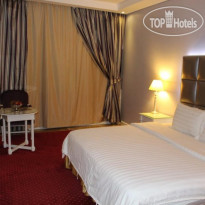 Al Bustan Hotel