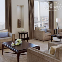 Makkah Clock Royal Tower a Fairmont Hotel