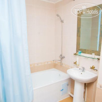 Azamat Hotel