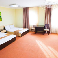 Azamat Hotel