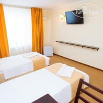 Azamat Hotel