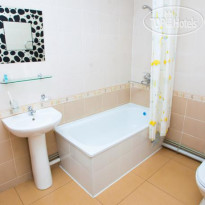 Azamat Hotel
