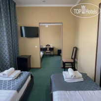 Rush Hotel 