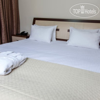Alma Hotel
