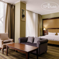 Shera Park Inn 