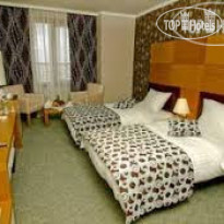 Grand Nur Plaza 