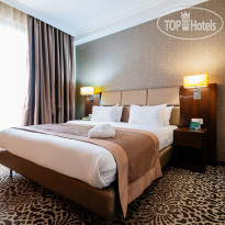 Holiday Inn Aktau - City Centre tophotels