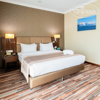 Holiday Inn Aktau - City Centre tophotels