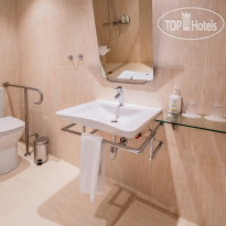Holiday Inn Aktau - City Centre tophotels