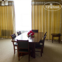 Ayhan Hotel