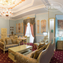 Amsterdam Hotel Aktobe