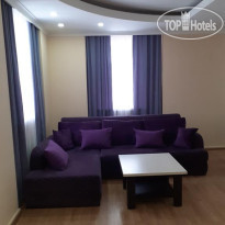 City Hotel