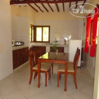 Hillpark Hotel - Tiwi Beach