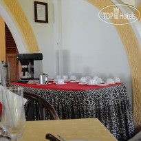 Hillpark Hotel - Tiwi Beach