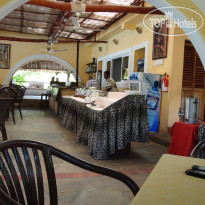Hillpark Hotel - Tiwi Beach