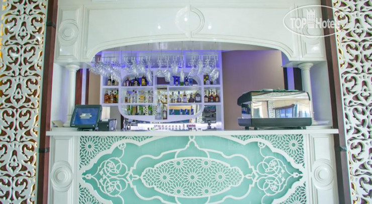 Hotel photo Emerald 4*