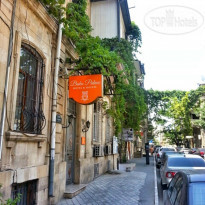 Baku Palace Hotel & Hostel